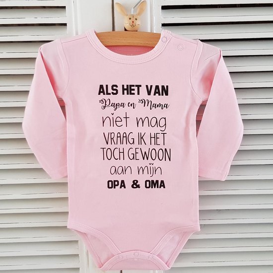 Rompertje met tekst geboorte meisje Als het van papa en mama niet mag vraag ik het toch gewoon aan mijn opa en oma | Lange mouw | roze | maat 74/80